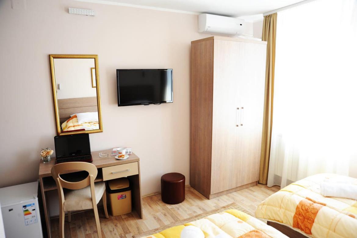 Garni Hotel Crystal Ice Ниш Номер фото