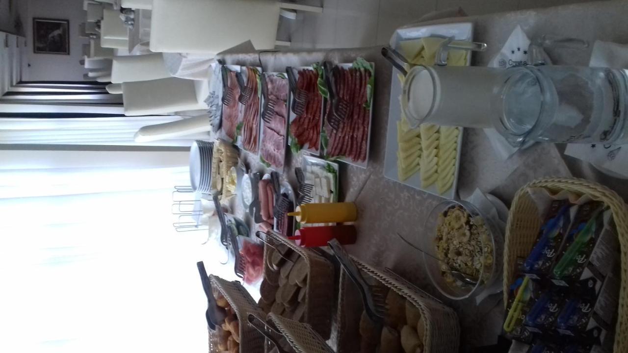 Garni Hotel Crystal Ice Ниш Экстерьер фото